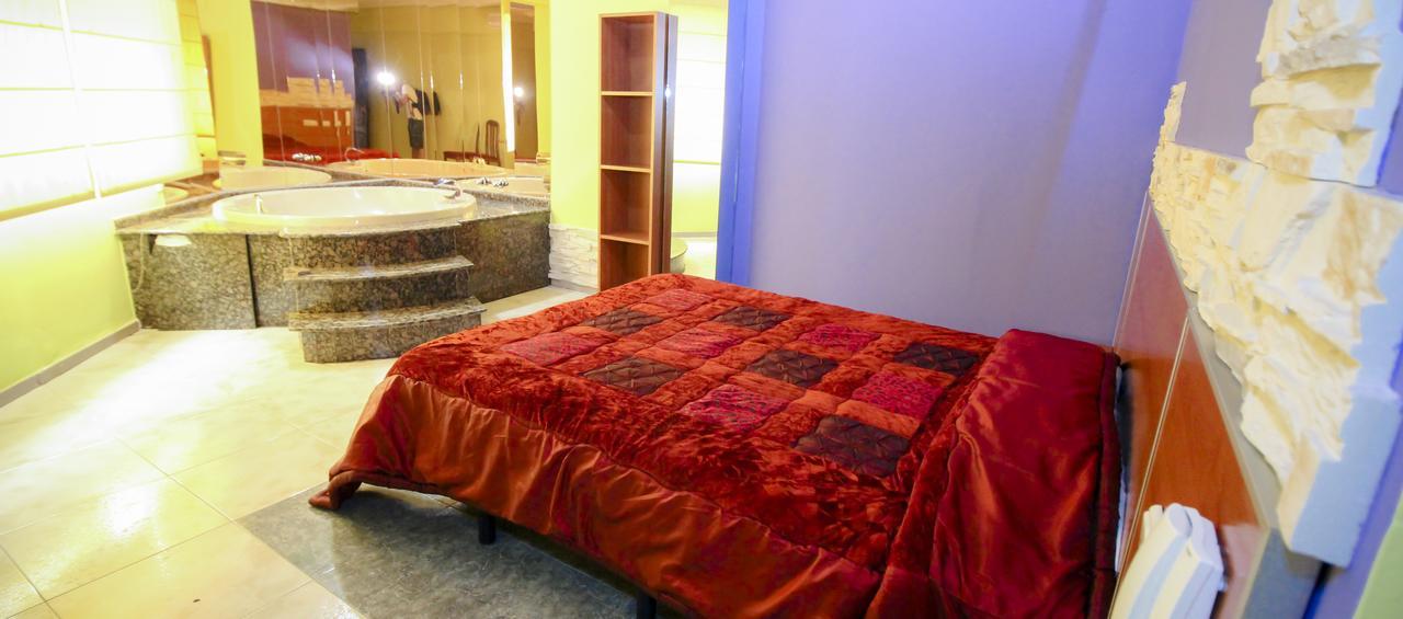 Hotel As Termas โอว์เรนเซ ภายนอก รูปภาพ